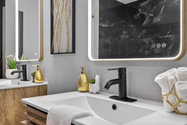 4038 RUDDER WAY, New Port Richey, FL 34652