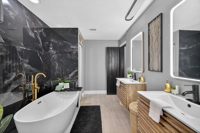 4038 RUDDER WAY, New Port Richey, FL 34652