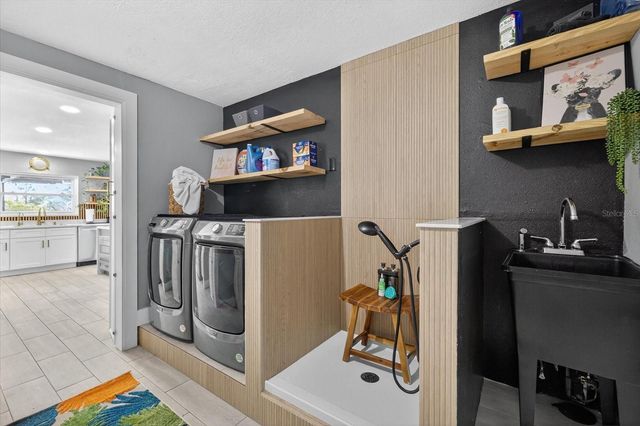 4038 RUDDER WAY, New Port Richey, FL 34652