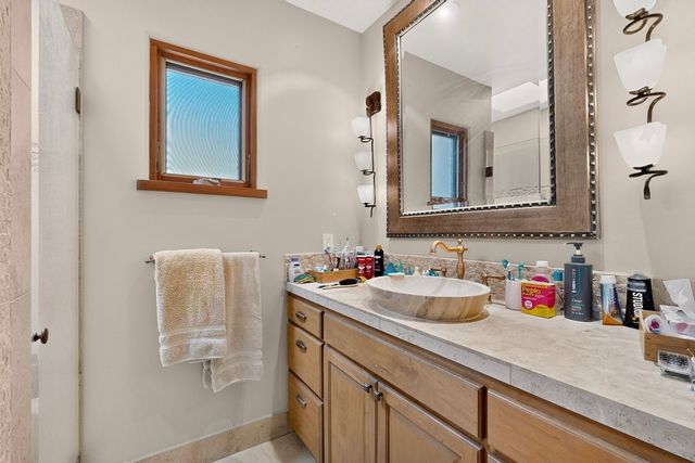 111 Avenida Frijoles, Santa Fe, NM 87507