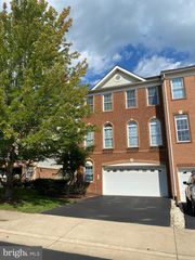 128 IVY HILLS TER, Purcellville, VA 20132
