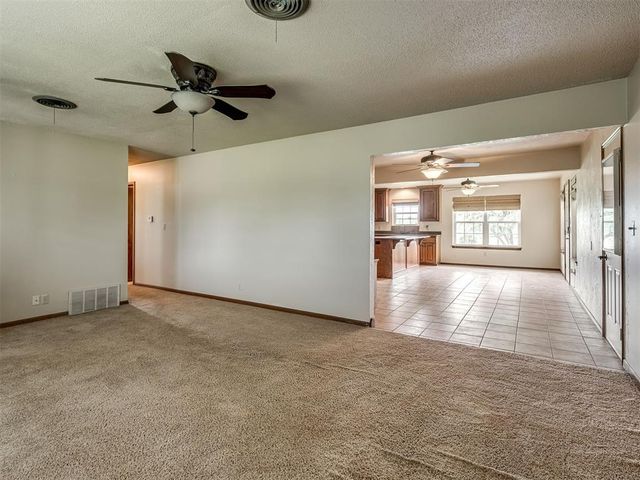 5740 Willow Brook Lane, Norman, OK 73069