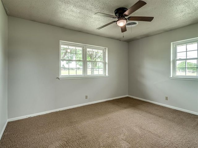 5740 Willow Brook Lane, Norman, OK 73069