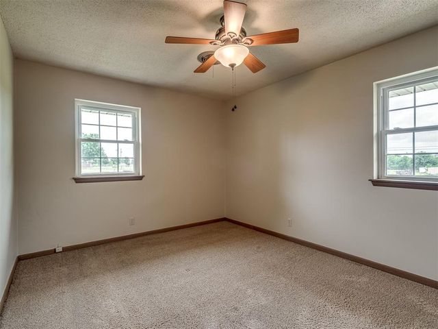 5740 Willow Brook Lane, Norman, OK 73069