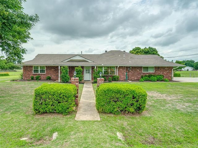 5740 Willow Brook Lane, Norman, OK 73069