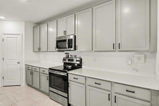 868 TIMBERLAND DRIVE, Eagle Lake, FL 33839