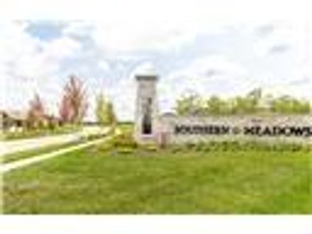 18460 Pawnee Lane, Overland Park, KS 66085