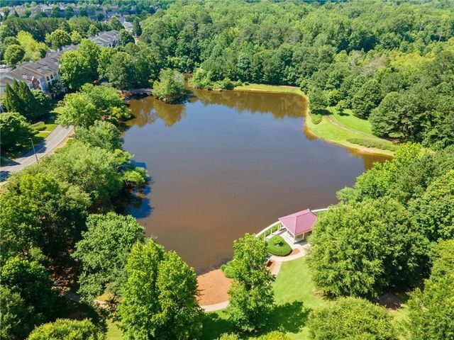 2704 Wander Lane, Alpharetta, GA 30022