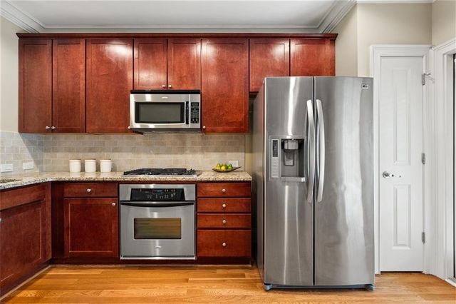 2704 Wander Lane, Alpharetta, GA 30022