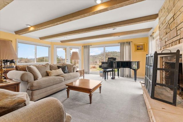 6525 Curtola Ranch Rd, Auburn, CA 95602