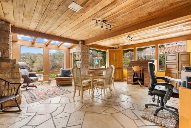 6525 Curtola Ranch Rd, Auburn, CA 95602