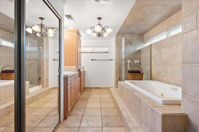 6525 Curtola Ranch Rd, Auburn, CA 95602