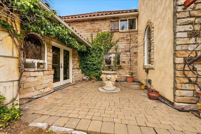 6525 Curtola Ranch Rd, Auburn, CA 95602