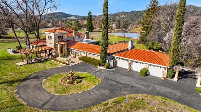 6525 Curtola Ranch Rd, Auburn, CA 95602