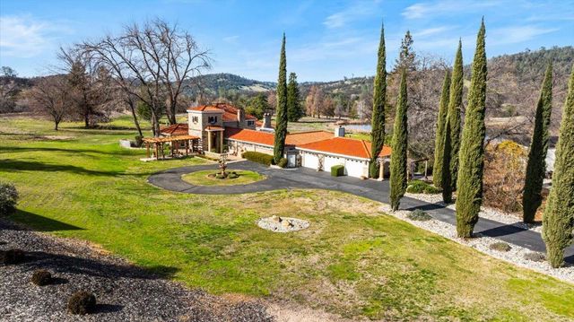 6525 Curtola Ranch Rd, Auburn, CA 95602