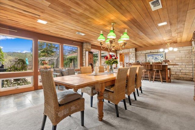 6525 Curtola Ranch Rd, Auburn, CA 95602