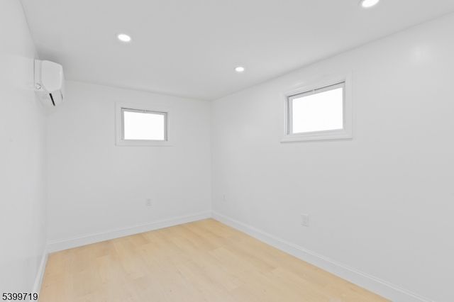 537 Ford Ave, Woodbridge Twp., NJ 08863