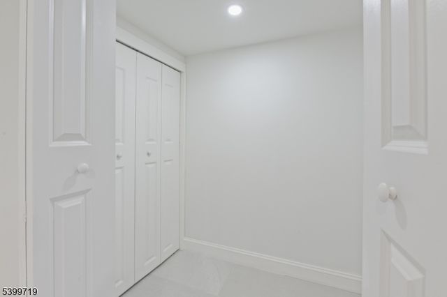 537 Ford Ave, Woodbridge Twp., NJ 08863