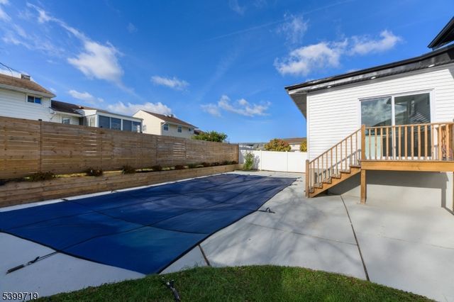 537 Ford Ave, Woodbridge Twp., NJ 08863