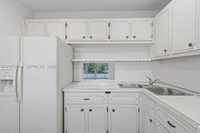 5335 NW 10th Ct 206, Plantation, FL 33313