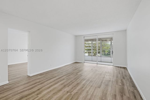 5335 NW 10th Ct 206, Plantation, FL 33313