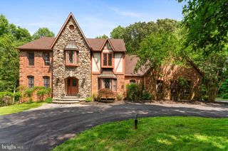 15713 HOLLY GROVE RD, Silver Spring, MD 20905