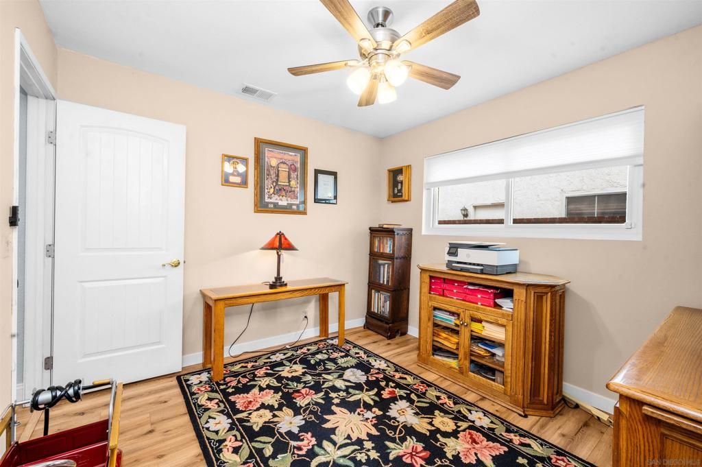 Image 20 of property listing at 2481 Northmoor Dr, Corona, CA 92882