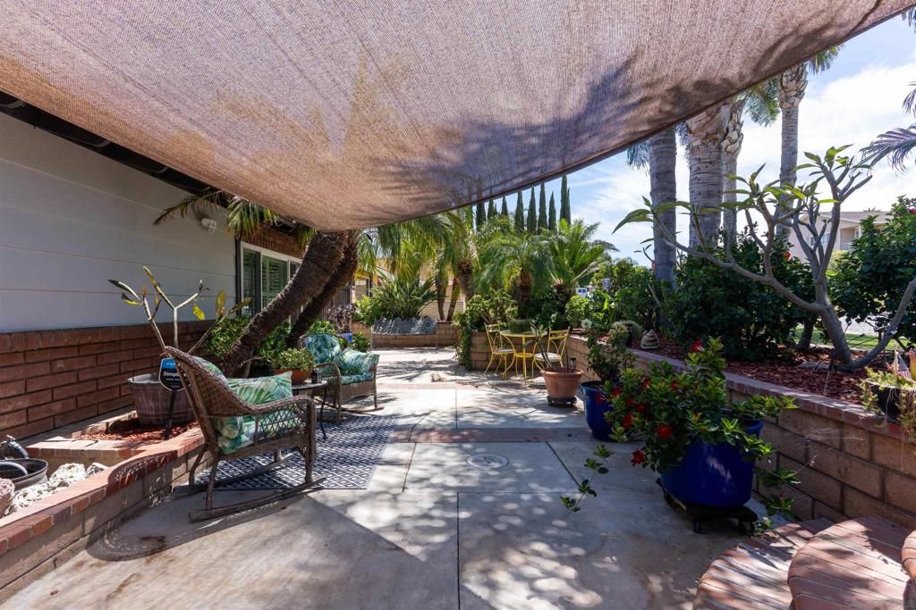 Image 38 of property listing at 2481 Northmoor Dr, Corona, CA 92882