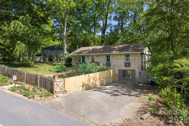 305 Melody Circle, Swannanoa, NC 28778