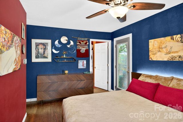 305 Melody Circle, Swannanoa, NC 28778