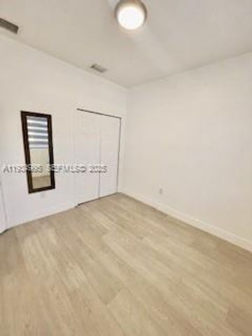 10643 SW 7th St 1806, Pembroke Pines, FL 33025