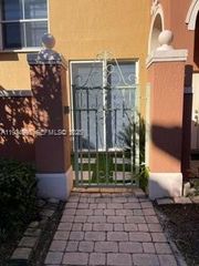 10643 SW 7th St 1806, Pembroke Pines, FL 33025