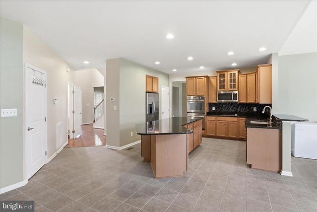 7550 EDINGTON DR, Warrenton, VA 20187