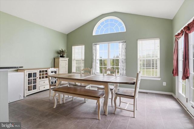 7550 EDINGTON DR, Warrenton, VA 20187