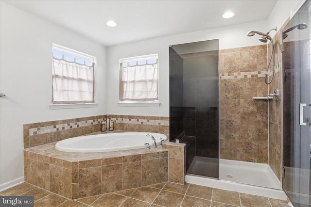 7550 EDINGTON DR, Warrenton, VA 20187