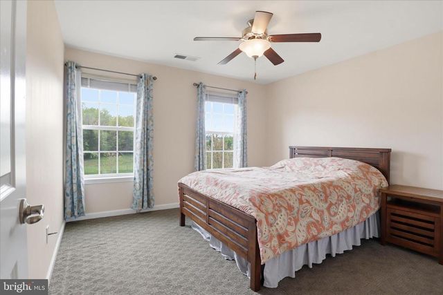 7550 EDINGTON DR, Warrenton, VA 20187