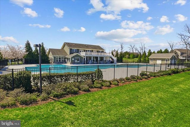 7550 EDINGTON DR, Warrenton, VA 20187