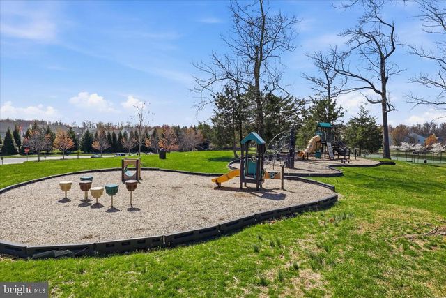 7550 EDINGTON DR, Warrenton, VA 20187