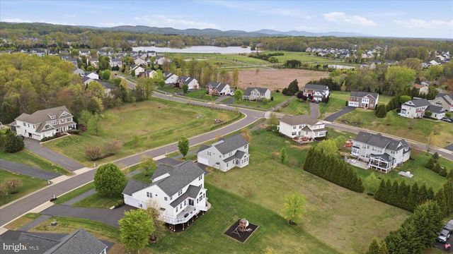 7550 EDINGTON DR, Warrenton, VA 20187