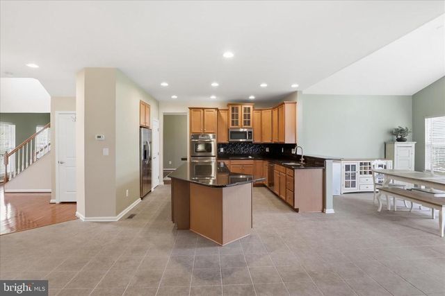 7550 EDINGTON DR, Warrenton, VA 20187