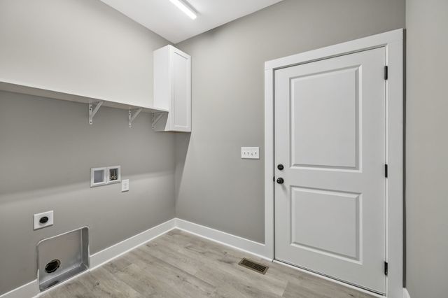 1825 Shop Springs Rd, Watertown, TN 37184