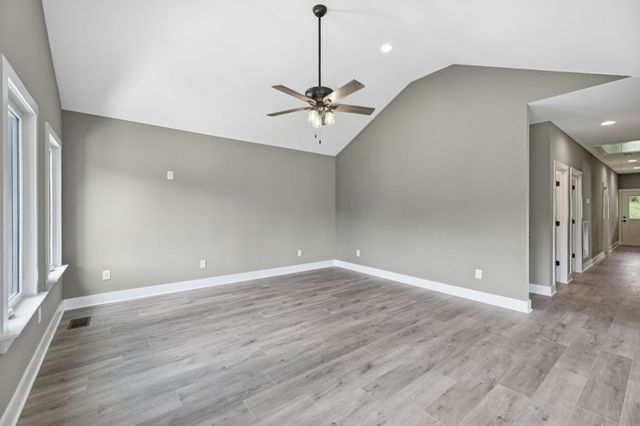 1825 Shop Springs Rd, Watertown, TN 37184