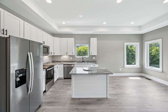 1825 Shop Springs Rd, Watertown, TN 37184