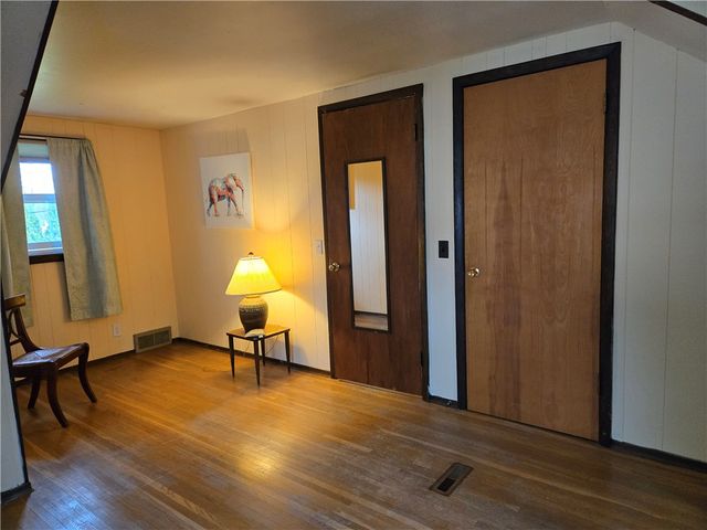 38 Shadmore Drive, Greece, NY 14626