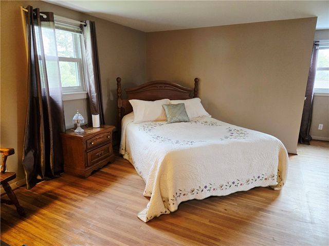 38 Shadmore Drive, Greece, NY 14626