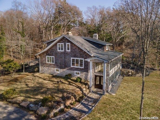 9 Tower Hill Road, Shoreham, NY 11786