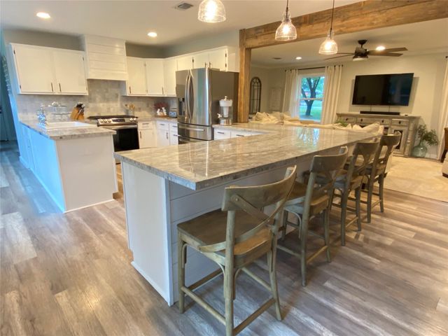 1012 Winding Road, College Station, TX 77840