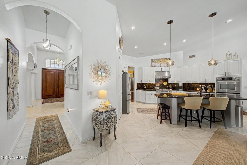 Image 15 of property listing at 4404 W LODGE Drive, Laveen, AZ 85339