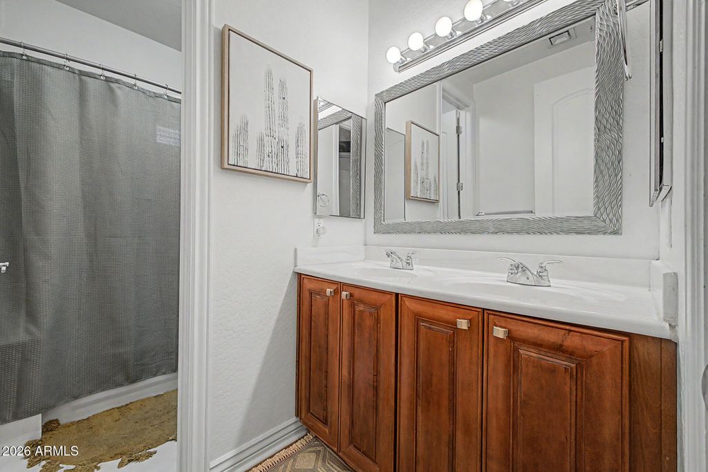 Image 28 of property listing at 4404 W LODGE Drive, Laveen, AZ 85339