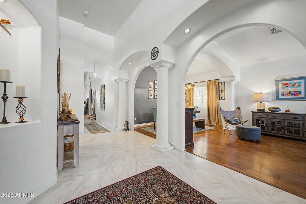 Image 6 of property listing at 4404 W LODGE Drive, Laveen, AZ 85339